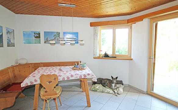 Immobilie in La Punt Chamues-ch - Grosszügiges, einseitig angebautes Einfamilienhaus in Arvins - Bild 7