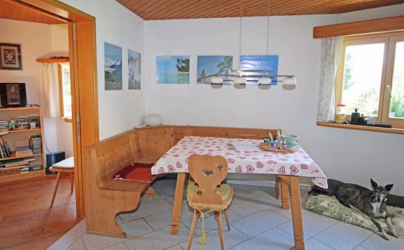 Immobilie in La Punt Chamues-ch - Grosszügiges, einseitig angebautes Einfamilienhaus in Arvins - Bild 8