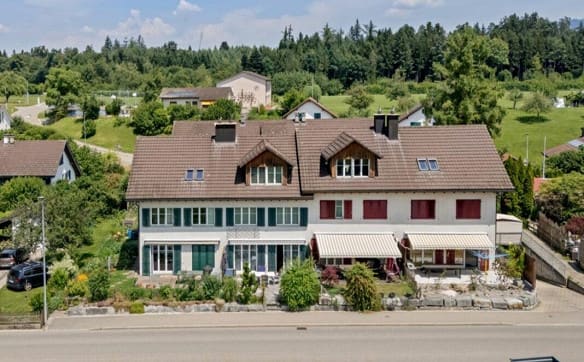 Immobilie in Ottikon - Grosszügiges & charmantes Haus für Ihre Familie - Bild 0