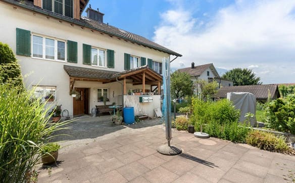 Immobilie in Ottikon - Grosszügiges & charmantes Haus für Ihre Familie - Bild 1