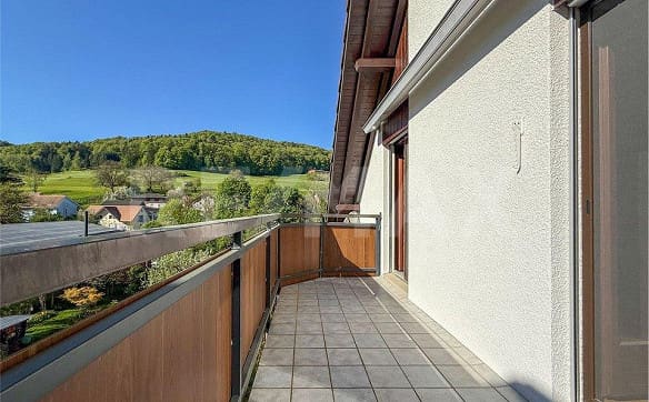 Immobilie in Obermumpf - Hochwertig modernisierte Maisonette mit viel Komfort und Raum im Ze... - Bild 3