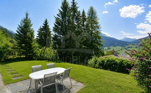 Immobilie in Savognin - Heimeliges Ferienhaus an ruhiger Südhanglage in Savognin - Bild 2