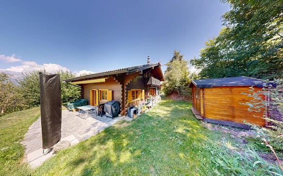 Immobilie in Les Agettes - Chalet 4,5 pièces aux Agettes – Un havre de paix au cœur de la nature - Bild 1