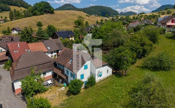 Immobilie in Bärschwil - Freistehendes, familienfreundliches Einfamilienhaus mit grossem Gar... - Bild 0