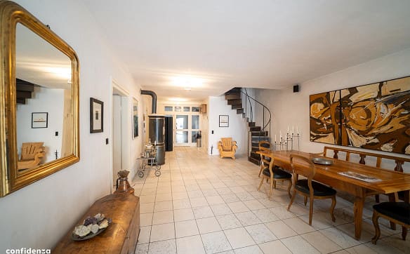 Immobilie in Ardez - Historische Chasa Plaz in Ardez – Engadinerhaus mit Entwicklungspotenz - Bild 1