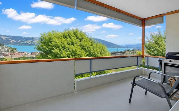 Immobilie in Immensee - Grosszügige 4 ½-Zimmer Wohnung mit 2 Balkonen und Sicht auf den Zug... - Bild 0