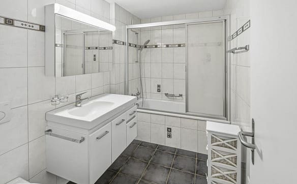 Immobilie in Pfäffikon Sz - 2.5-Zimmer Gartenwohnung an ruhiger Lage - Bild 5