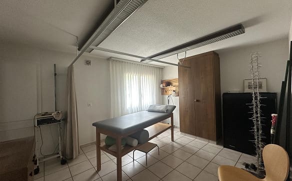 Immobilie in Altdorf Ur - Praxisfläche - vormals 3.5 + 4.5 Zimmer Wohnungen - Bild 1