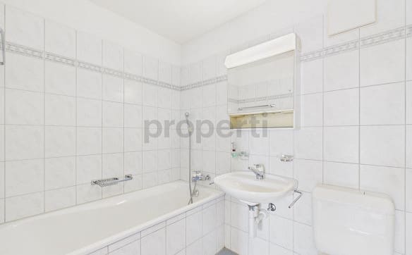 Immobilie in Malans Gr - Gemütliches Wohnen mit sonniger Terrasse und wunderbarer Aussicht - Bild 10