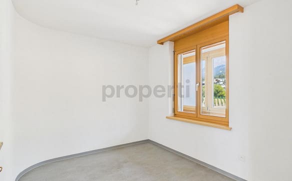 Immobilie in Malans Gr - Gemütliches Wohnen mit sonniger Terrasse und wunderbarer Aussicht - Bild 6