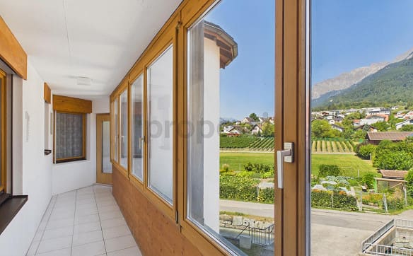 Immobilie in Malans Gr - Gemütliches Wohnen mit sonniger Terrasse und wunderbarer Aussicht - Bild 7