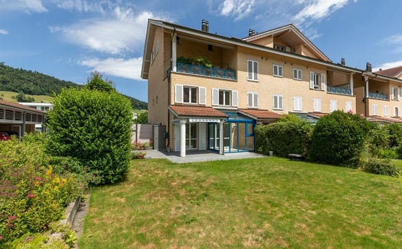 Immobilie in Obernau - Maisonette-Gartenwohnung mit vielen Extras - Bild 0