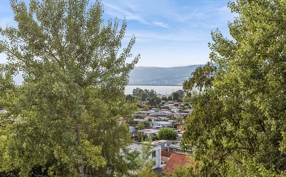 Immobilie in Cheyres - Attique avec magnifique vue sur le lac et une grande terrasse - Bild 8