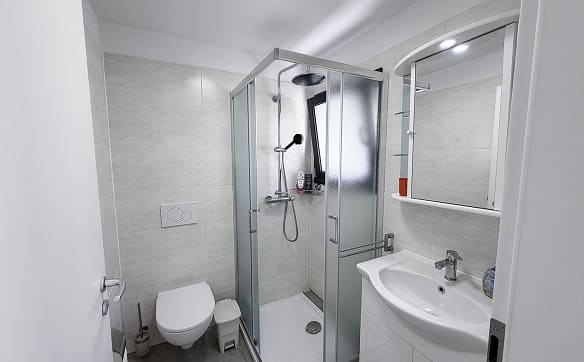 Immobilie in Vogorno - Casa con 4 appartamenti - Haus mit 4 Wohnungen - Bild 14