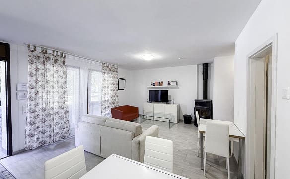 Immobilie in Vogorno - Casa con 4 appartamenti - Haus mit 4 Wohnungen - Bild 2