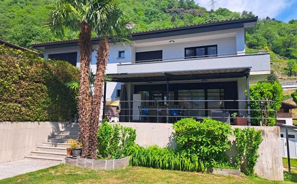 Immobilie in Grono - Stupendo sogno Familiare · Grono - Bild 1