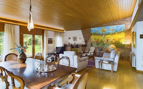 Immobilie in Pura - Una villa. Quattro modi di viverla. Anche residenza di vacanza. - Bild 8