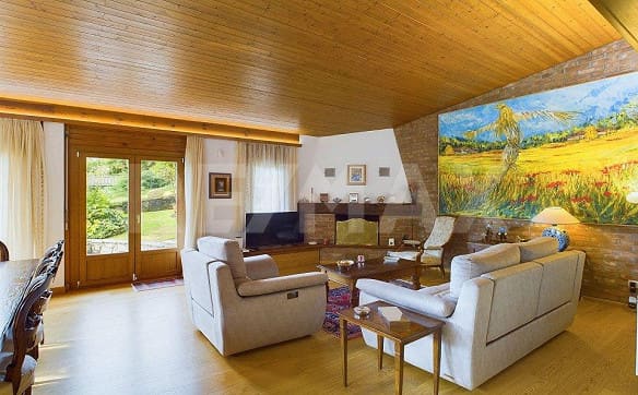 Immobilie in Pura - Una villa. Quattro modi di viverla. Anche residenza di vacanza. - Bild 9
