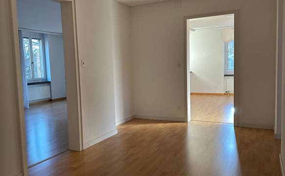 Immobilie in St. Gallen - Grosszügige, charmante Wohnung in ruhigem Quartier, zentral gelegen - Bild 5