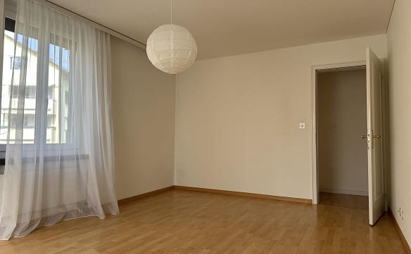 Immobilie in St. Gallen - Grosszügige, charmante Wohnung in ruhigem Quartier, zentral gelegen - Bild 9