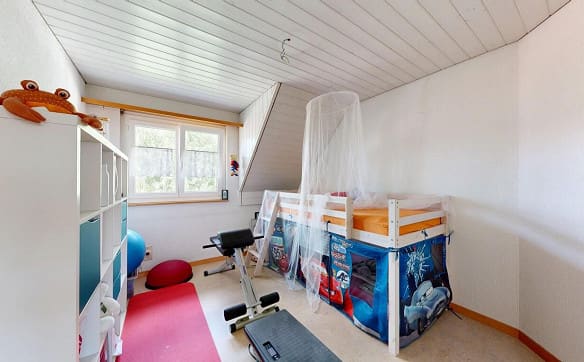Immobilie in Dotzigen - Aussergewöhnliche 5.5-Zimmer-Maisonette mit Wellnessbereich - Bild 7