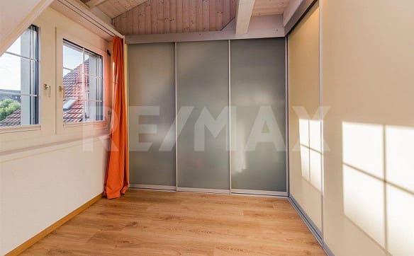 Immobilie in Mettmenstetten - 5 ½ ZIMMER ATTIKA-MAISONETTE-WOHNUNG MIT TERRASSE - Bild 5