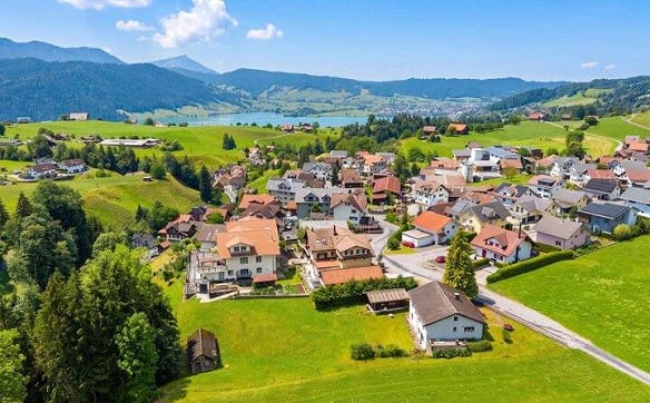 Immobilie in Alosen - SCHÖNER WEITBLICK IN ATTRAKTIVEM STEUERUMFELD - Bild 6