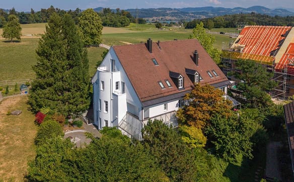 Immobilie in Wermatswil - Wermatswil: grosszügige Doppelhaushälfte mit Garten - Bild 4