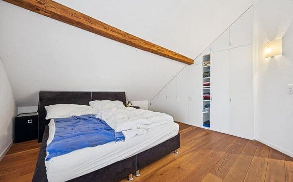 Immobilie in Neuwilen - STILVOLLE 3.5 ZIMMER DACHWOHNUNG NÄHE BODENSEE - Bild 3