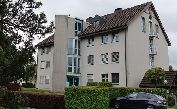 Immobilie in Eschlikon Tg - Schöne, grosse 4.5 Zimmerwohnung an ruhiger Lage  mit Lift,  - Bild 0