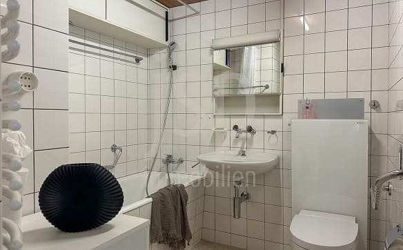 Immobilie in Rüeggisberg - 7 Zimmer Einfamilienhaus mit atemberaubendem Panorama - Bild 10