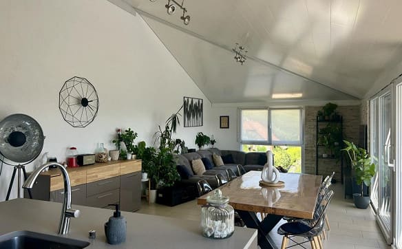 Immobilie in Cornaux Ne - Lumineux, verdoyant et tranquille - Avec balcon - Bild 1