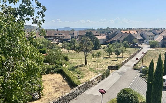 Immobilie in Cornaux Ne - Lumineux, verdoyant et tranquille - Avec balcon - Bild 8