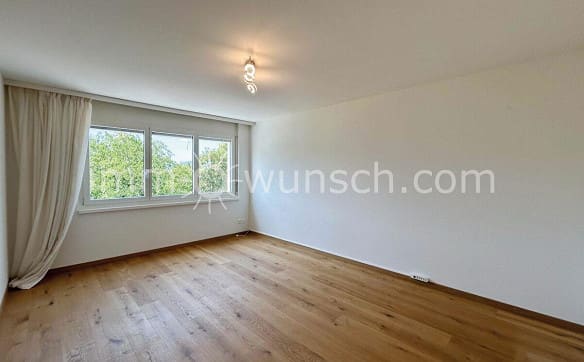 Immobilie in Walchwil - Exklusive 4 ½ Zi. EGTW mit traumhafter Seesicht in Walchwil - Bild 4