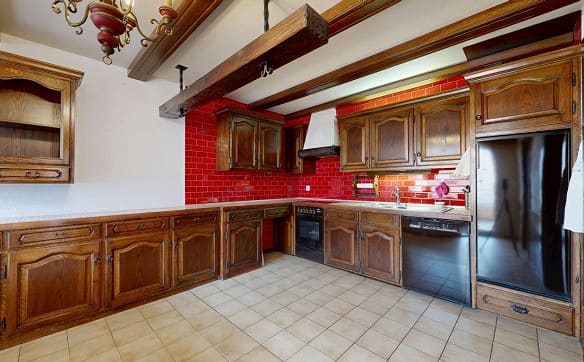 Immobilie in Neuchâtel - Appartement 4.5 pièces dans une PPE bien entretenue - Bild 3