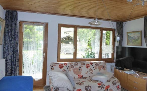 Immobilie in Bad Ragaz - freistehendes Zweifamilienhaus mit Garagen und grosszügigem Umschwung - Bild 4