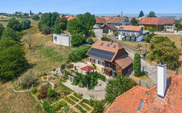 Immobilie in Villarepos - Maison rénovée avec jardin, étang et vue dégagée à 5 min d’Avenches - Bild 0