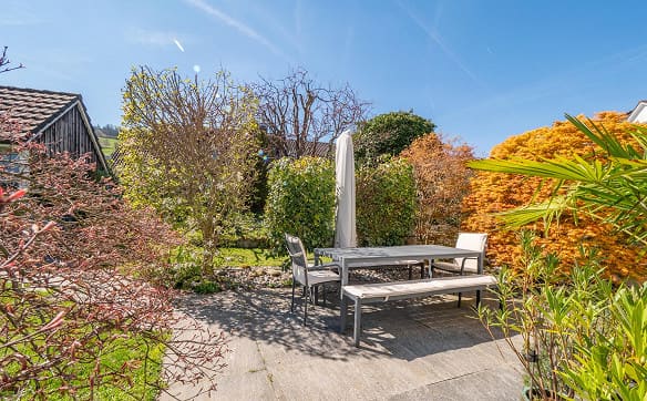 Immobilie in Oberrieden - Charmantes Landhaus mit Gartenidylle - Bild 3
