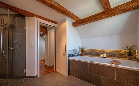 Immobilie in Oberrieden - Charmantes Landhaus mit Gartenidylle - Bild 9