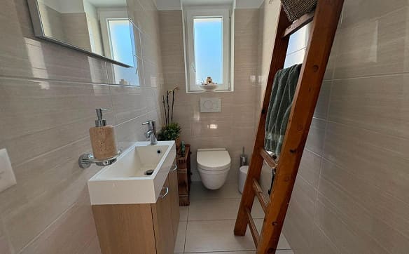 Immobilie in Cugnasco - 5 1/2-Zimmer-Villetta mit Garten an sehr sonniger, ruhiger Aussicht... - Bild 21