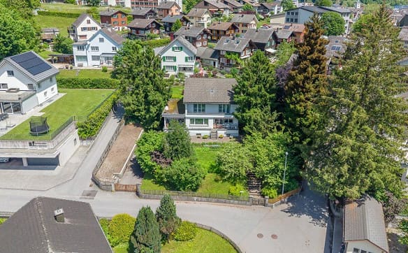 Immobilie in Schwanden Gl - 7.5-Zi-EFH mit Garten und Weitsicht - Bild 10