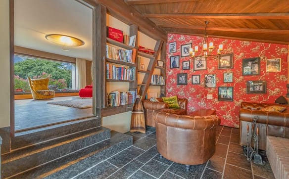 Immobilie in Mollis - Exklusive Residenz mit Pool und privater Gartenidylle - Bild 5