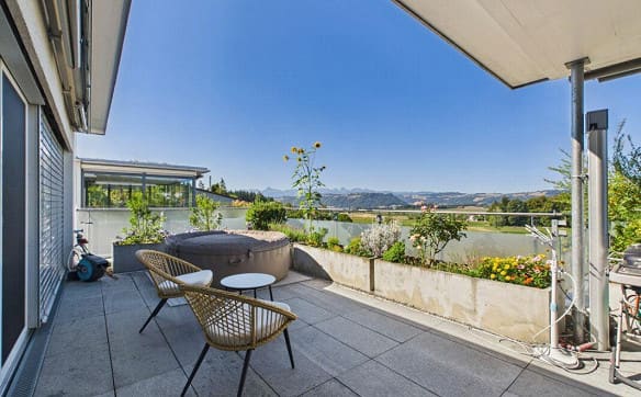 Immobilie in Rüfenacht Be - Exklusives 5½-Zimmer-Terrassenhaus mit Weitsicht - Bild 7