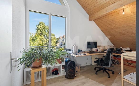 Immobilie in Affoltern Am Albis - Grosszügige 4½-Zimmer Dachwohnung – Licht, Weitsicht und Stil - Bild 4