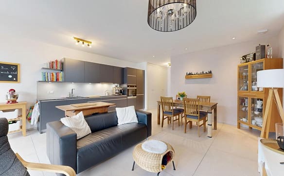 Immobilie in Corin-de-la-crête - Magnifique 3.5 pièces avec grande terrasse et jardin - Bild 2