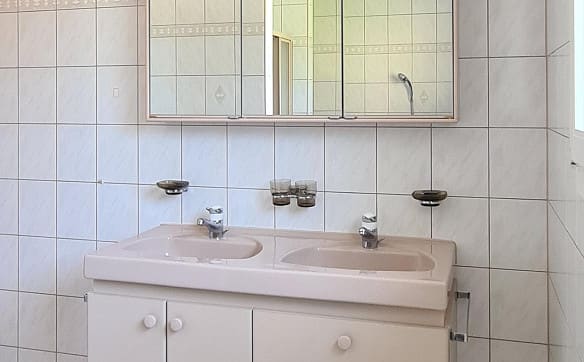 Immobilie in Attinghausen - Attraktive 6.5 Zimmer-Doppeleinfamilienhaushälfte - Bild 13