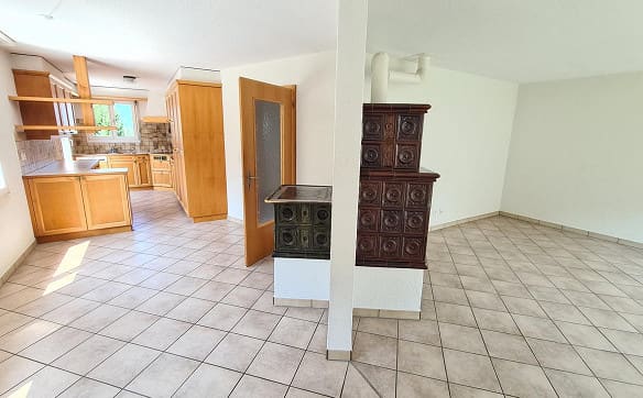 Immobilie in Attinghausen - Attraktive 6.5 Zimmer-Doppeleinfamilienhaushälfte - Bild 3
