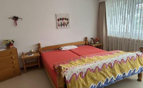 Immobilie in Pfäffikon Sz - 3 1/2-Zimmer-Wohnung im 5. OG an sehr sonniger Seeblicklage mit Gem... - Bild 8