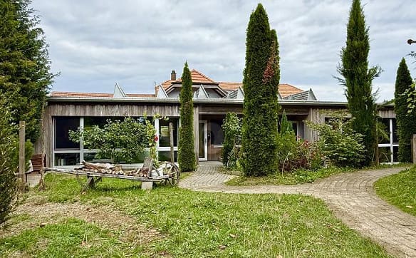 Immobilie in Wahlendorf - WOHNEN WIE IM EIGENEN HAUS - MIT VIEL LICHT & GARTEN - Bild 0