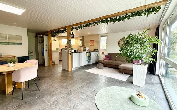Immobilie in Wahlendorf - WOHNEN WIE IM EIGENEN HAUS - MIT VIEL LICHT & GARTEN - Bild 1